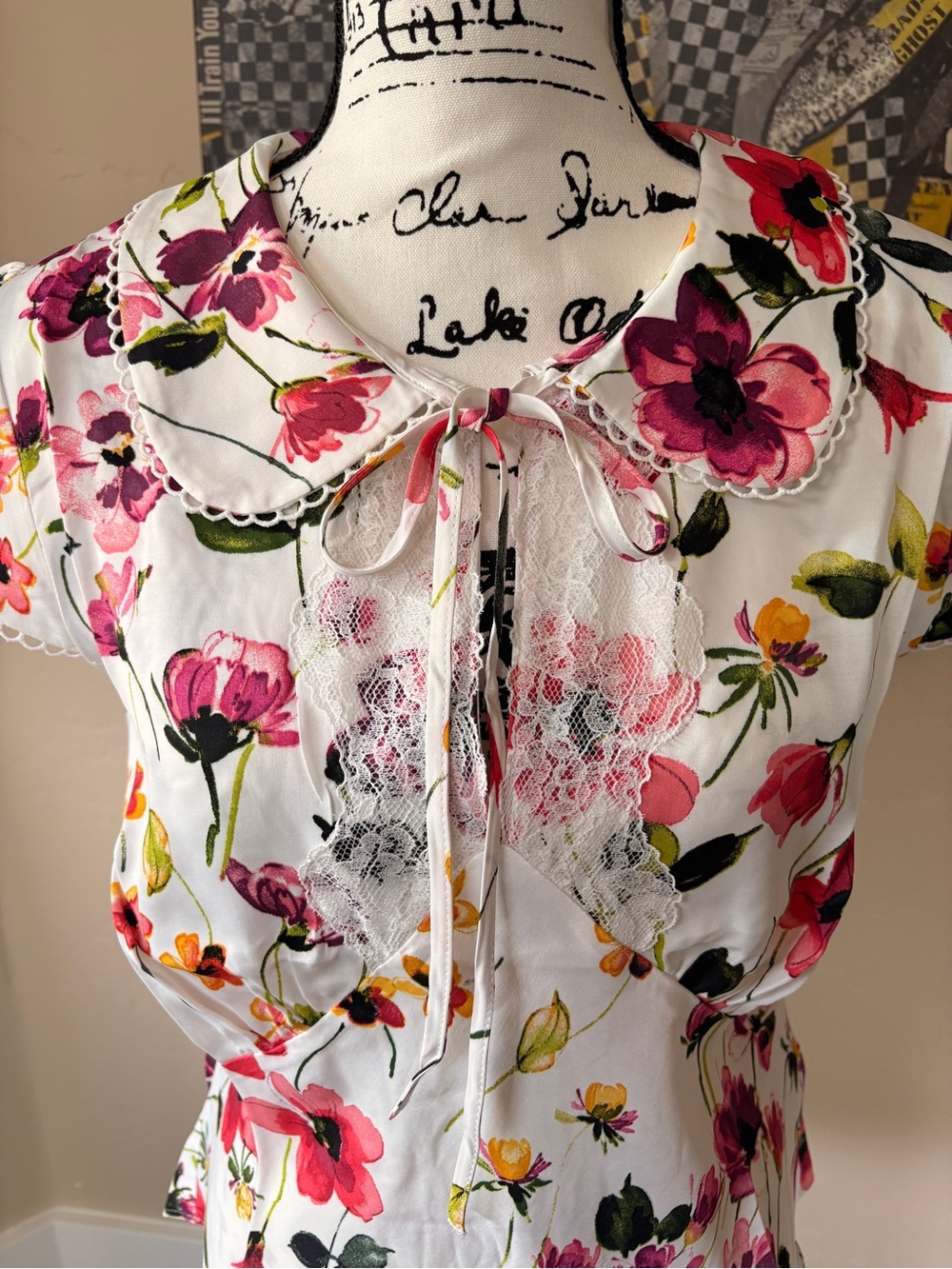 Anthropologie by Anthropologie Floral Lace Trim Cap Sleeve Blouse - Picture 5 of 8
